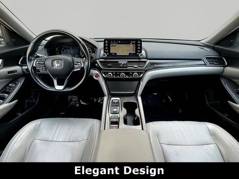 Used 2018 Honda Accord Touring image 7