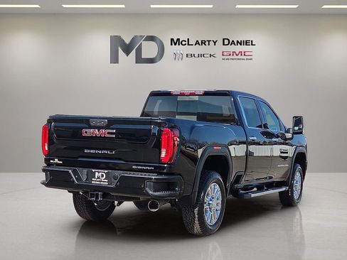 Used 2020 GMC Sierra 2500 Denali w/ Denali Ultimate Package image 5