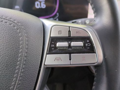 Used 2025 Kia Telluride S FWD image 27