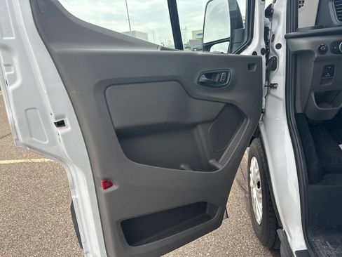 Used 2024 Ford Transit 350 XLT RWD image 16