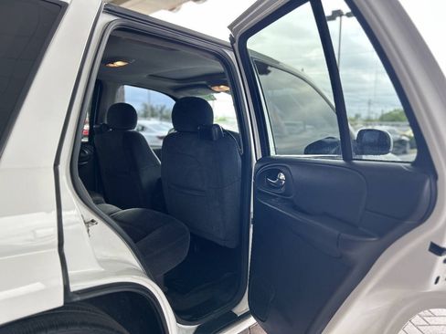 Used 2007 Chevrolet TrailBlazer SS RWD image 51