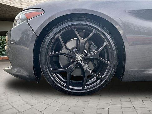 Used 2020 Alfa Romeo Giulia w/ Quick Order Package 22K Sport image 8