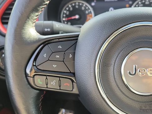 Used 2022 Jeep Renegade Trailhawk w/ Sun/Sound Group image 6