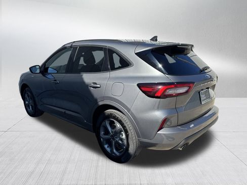 Used 2024 Ford Escape ST-Line image 8