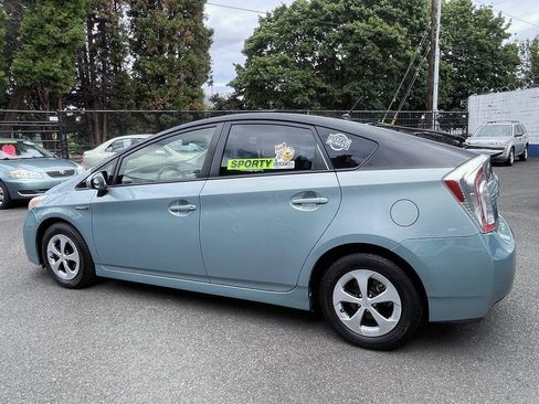 Used 2015 Toyota Prius Two FWD image 30