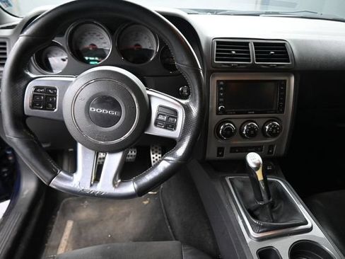 Used 2014 Dodge Challenger SRT8 RWD image 19