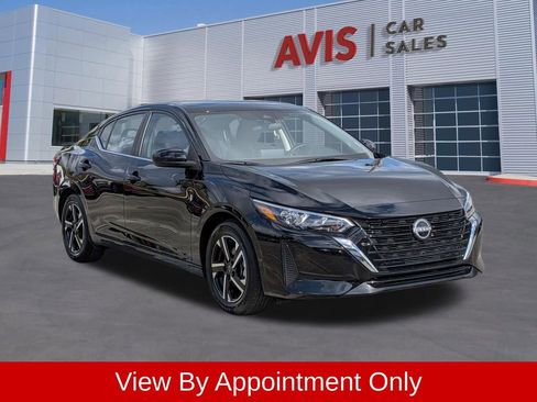 Used 2025 Nissan Sentra SV FWD image 3