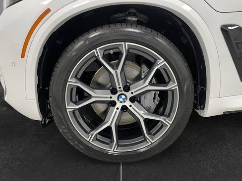 New 2026 BMW X5 xDrive50e w/ M Sport Package AWD/4WD image 12