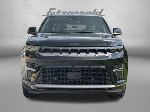 New 2026 Jeep Grand Wagoneer Limited AWD/4WD image 3
