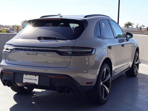 New 2026 Porsche Macan S image 9