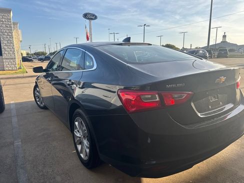 Used 2023 Chevrolet Malibu LT FWD image 6