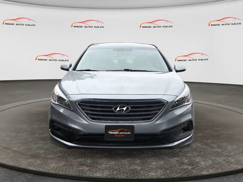 Used 2015 Hyundai Sonata Sport w/ Option Group 04 FWD image 3