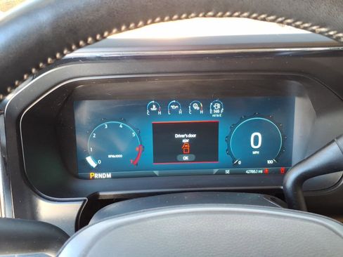 Used 2023 Ford F250 Lariat w/ Sport Appearance Package image 19