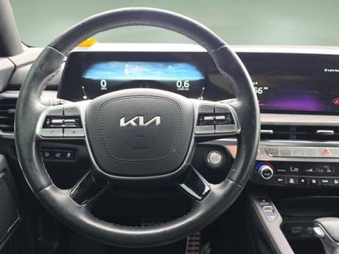 Used 2024 Kia Telluride SX X-Line AWD/4WD image 9