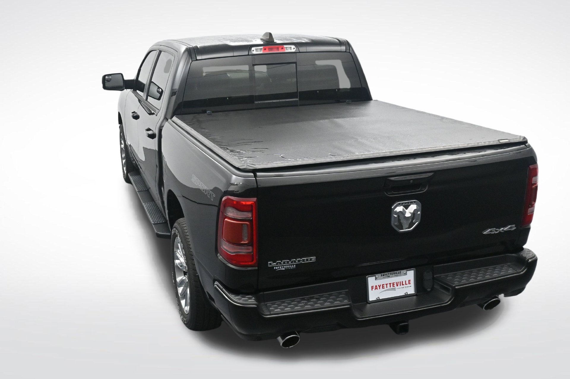 Used 2023 RAM 1500 Laramie AWD/4WD image 27