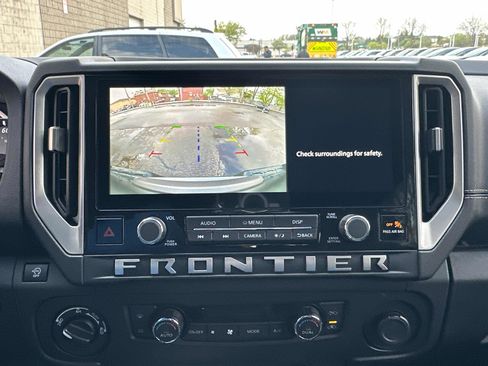 New 2026 Nissan Frontier SV w/ SV Convenience Package AWD/4WD image 30