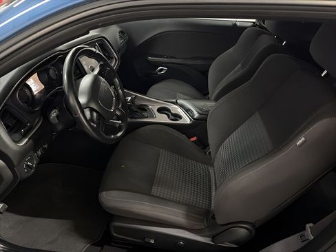 Used 2022 Dodge Challenger GT w/ Blacktop Package RWD image 10