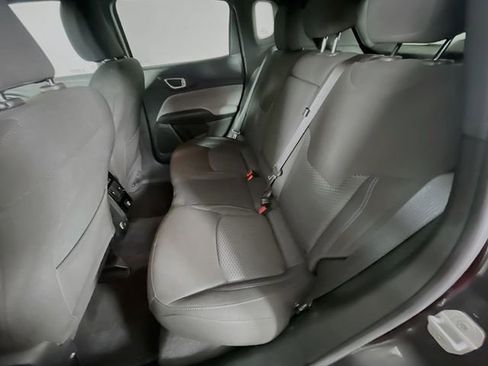 Used 2023 Jeep Compass Sport AWD/4WD image 24