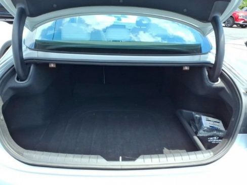 Used 2024 Hyundai Sonata SEL w/ Convenience Package FWD image 3
