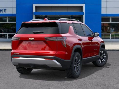 New 2026 Chevrolet Equinox LT w/ Convenience Package II image 4