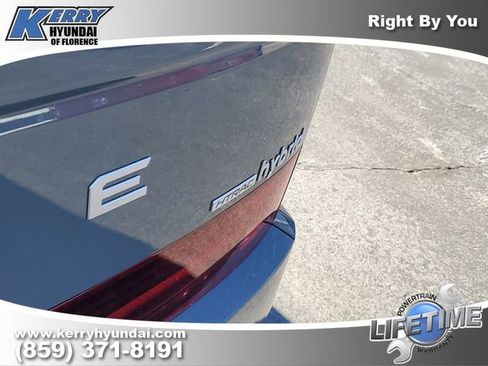 New 2026 Hyundai Santa Fe SE AWD/4WD image 7