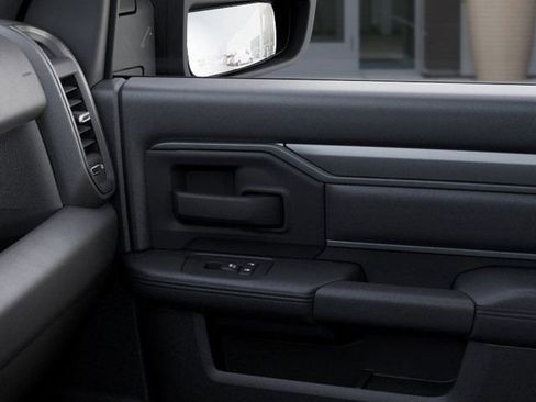 New 2026 RAM 5500 Tradesman w/ Chrome Appearance Group AWD/4WD image 25