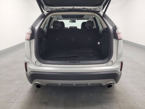 Used 2019 Ford Edge Titanium w/ Equipment Group 301A FWD image 29