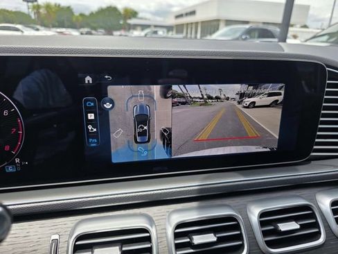 Certified 2025 Mercedes-Benz GLE 350 4MATIC image 21