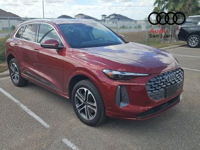 Used 2025 Audi Q5 Premium w/ Convenience Package