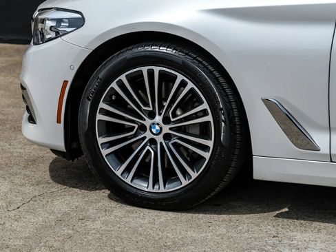 Used 2019 BMW 540i xDrive AWD/4WD image 54