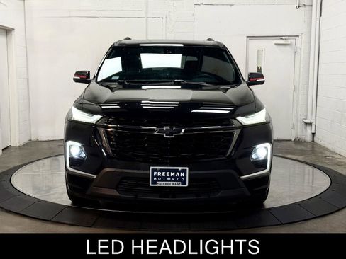Used 2022 Chevrolet Traverse Premier w/ Redline Edition image 3