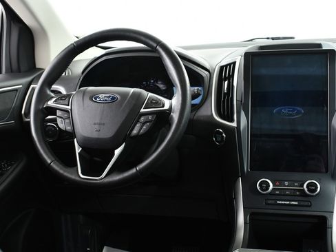 Used 2022 Ford Edge SEL w/ Convenience Package image 8
