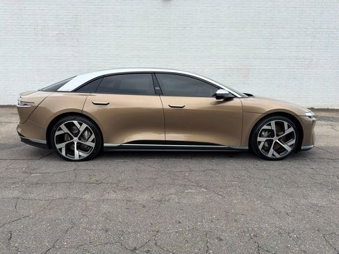 Used 2022 Lucid Air Dream Edition AWD/4WD image 1