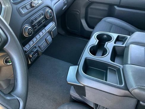 Certified 2024 Chevrolet Silverado 1500 Custom AWD/4WD image 21