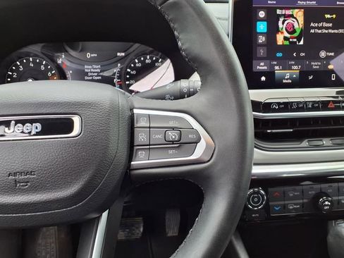 Certified 2023 Jeep Compass Limited AWD/4WD image 20