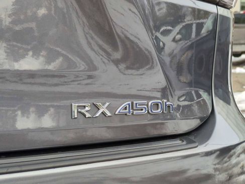 Used 2022 Lexus RX 450h AWD w/ Luxury Package image 13