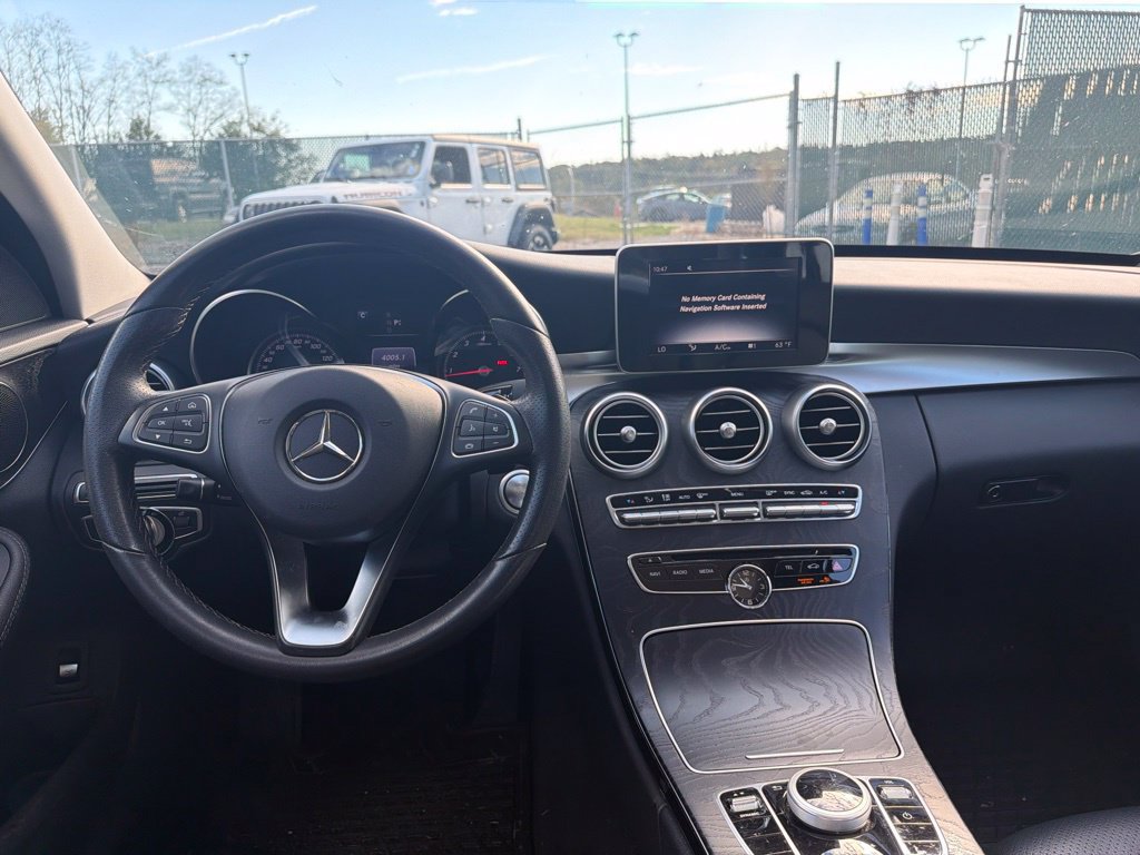 Used 2017 Mercedes-Benz C 300 4MATIC Sedan image 10