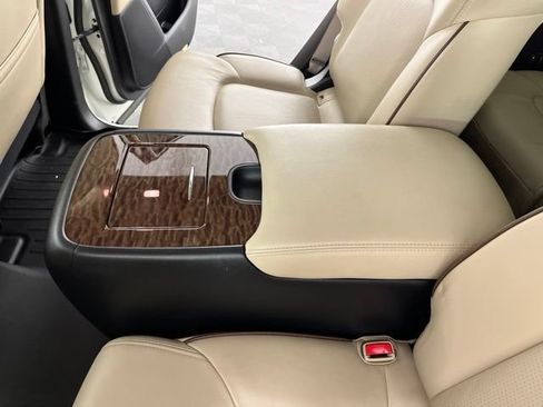 Used 2020 Nissan Armada Platinum w/ Captain's Chairs Package AWD/4WD image 42