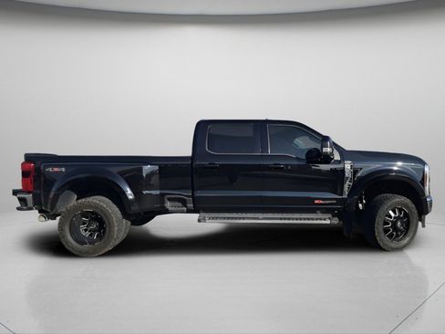 Used 2024 Ford F450 Lariat w/ Snow Plow/Camper Package image 27