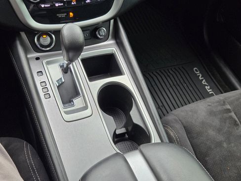 Used 2020 Nissan Murano S w/ Technology Package image 32