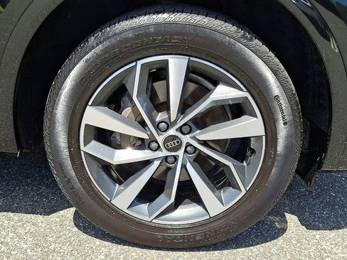 Certified 2023 Audi Q5 2.0T Premium Plus w/ Premium Plus Package AWD/4WD image 11
