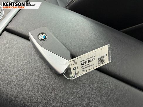 Used 2025 BMW X5 xDrive50e image 36