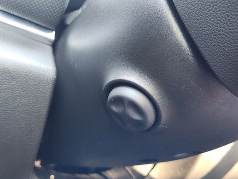 Used 2019 Chevrolet Traverse Premier w/ Redline Edition image 32