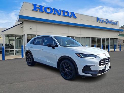 Used 2024 Honda HR-V Sport image 3