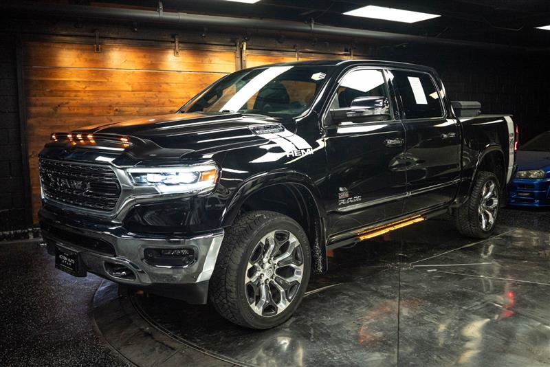 Used 2022 RAM 1500 Limited AWD/4WD image 2