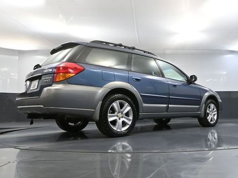 Used 2005 Subaru Outback 2.5XT Limited AWD/4WD image 47