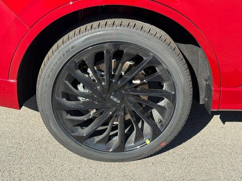 New 2026 Lincoln Aviator Reserve w/ Jet Appearance Package image 4