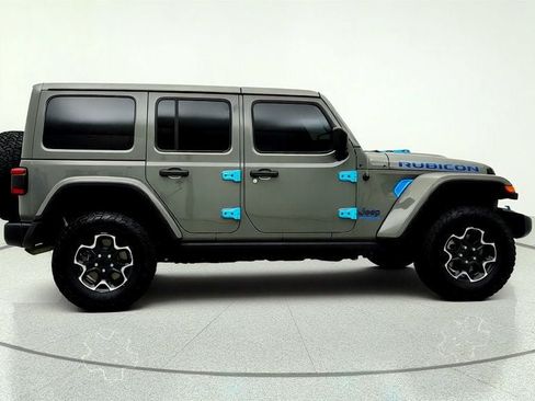 Used 2022 Jeep Wrangler Unlimited Rubicon 4xe w/ Cold Weather Group AWD/4WD image 4