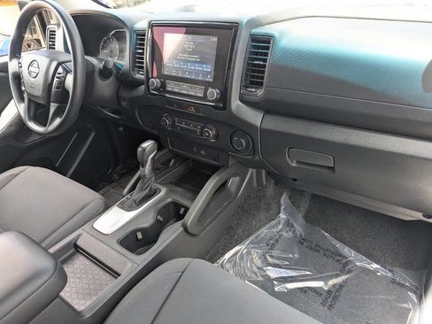 Used 2022 Nissan Frontier S RWD image 12