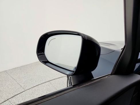 New 2026 Volvo XC60 B5 Plus w/ Climate Package image 23